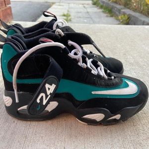 Air Griffey Max 1 sneakers